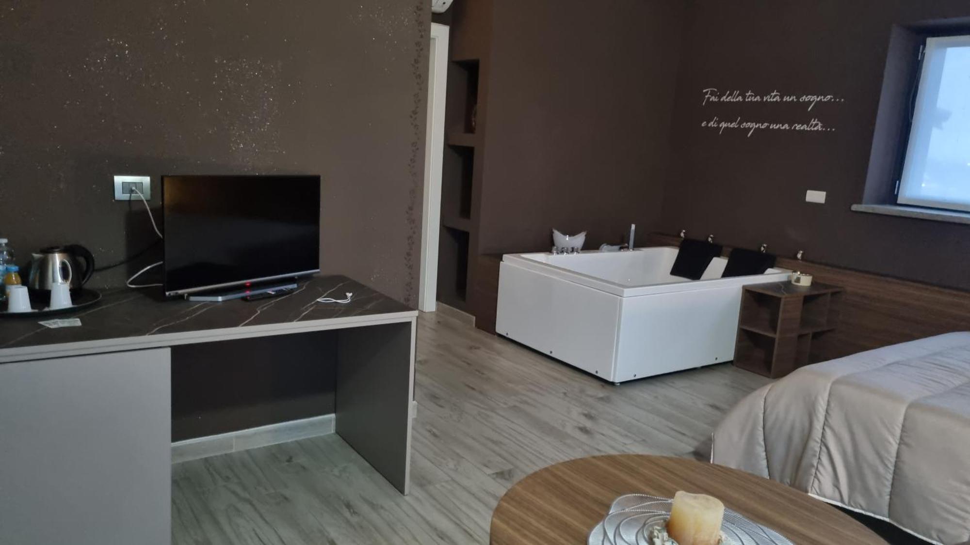 Bed And Breakfast Ma.Gi.A Cuneo Esterno foto